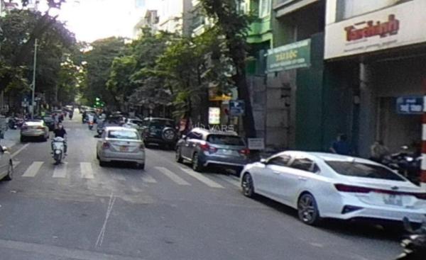 Chủ cần bán Nhà mặt phố 80m²