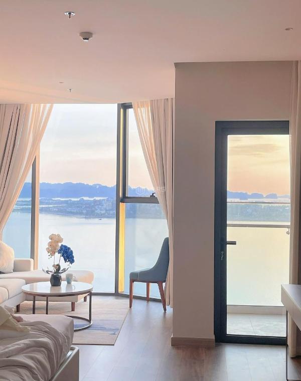 Bán căn góc mã trục a-09 của a la carte hạ long- sea view tầng ☘ cao- 40m2 - 2.6tỷ