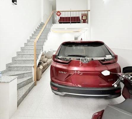 Bán Nhà mặt phố 82m²