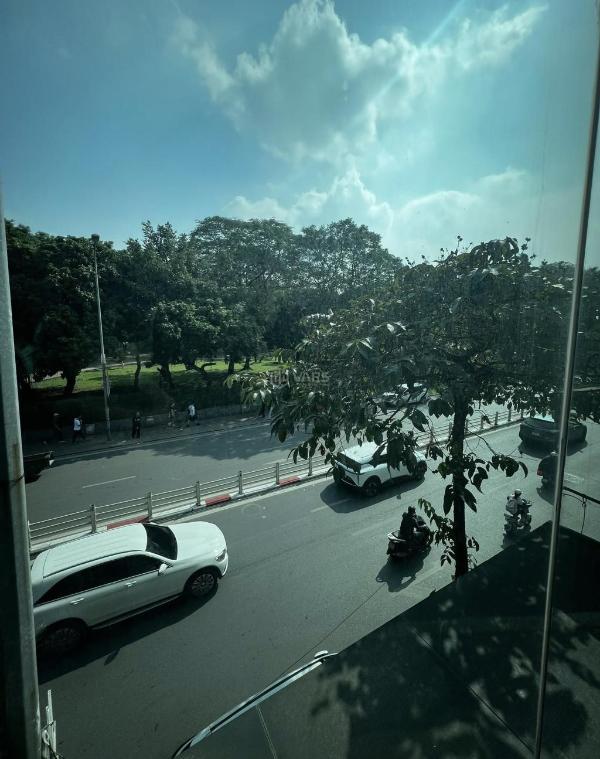 Bán nhà mặt phố tôn đức thắng đống đa 108m2-6t th/máy 39,5 tỷ có 🏚️ thương lượng.