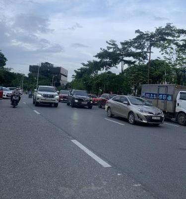 Bán Nhà mặt phố 100m²