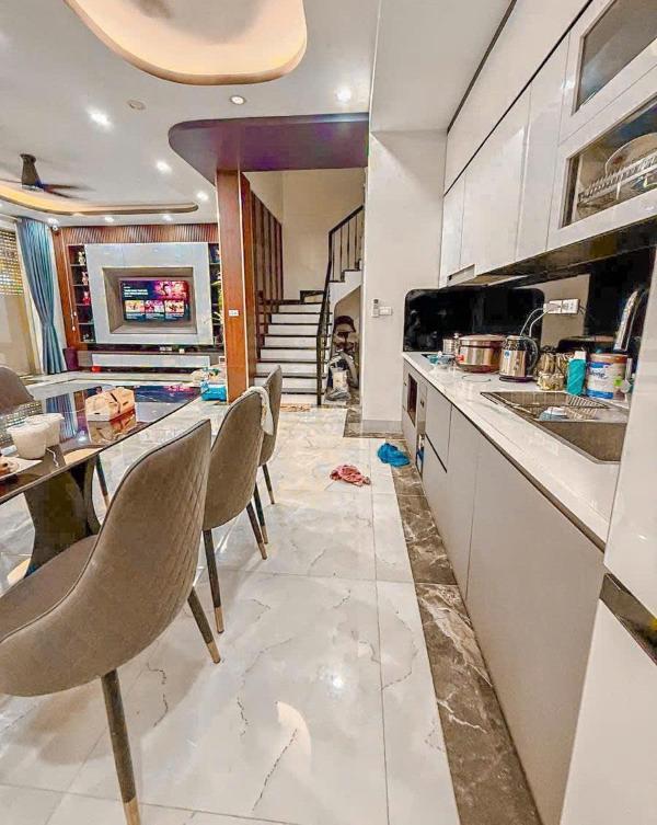 Cần bán Nhà mặt phố 73m²