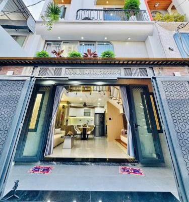 Cần bán Nhà mặt phố 120m²