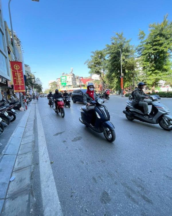 Bán 👍 nhà mặt phố thanh nhàn, lô góc siêu vip, view công viên, giá 36 tỷ