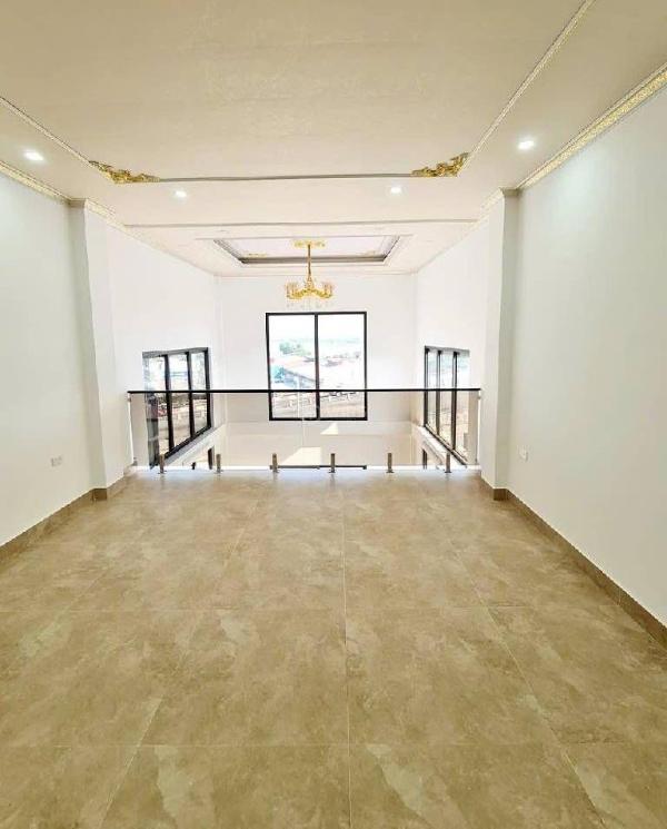 Chủ cần bán Nhà mặt phố 60m²