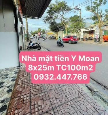 Cần bán Nhà mặt phố 200m²