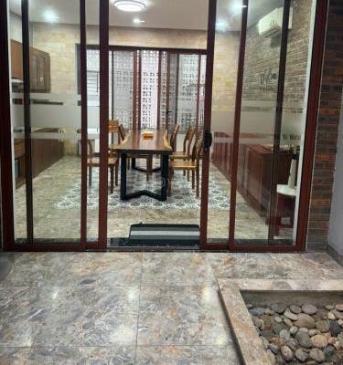 Bán Nhà mặt phố 125m²