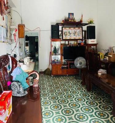 Bán Nhà mặt phố 84m²