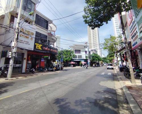 Cần bán Nhà mặt phố 109m²