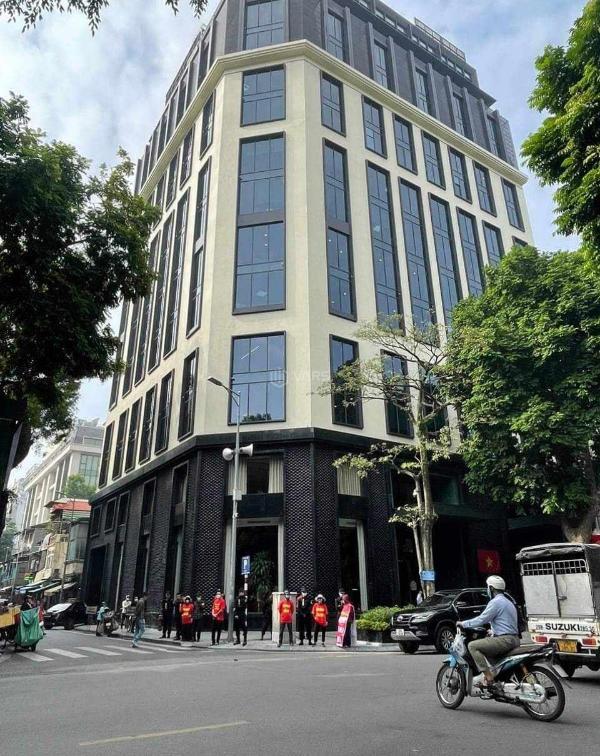 Cực phẩm, bán ks vip mp hồ gươm, hồ hoàn 🏤 kiếm: 500m2, mặt tiền 13m, 10 tầng