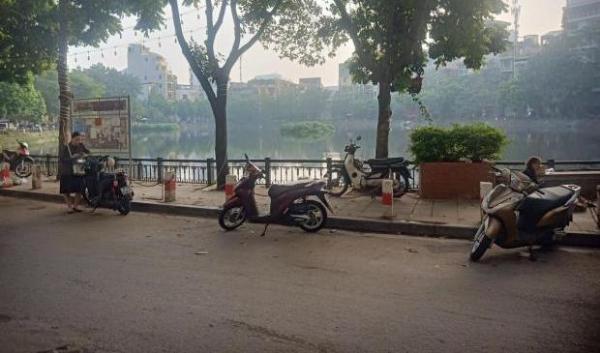 Cần bán Nhà mặt phố 151m²