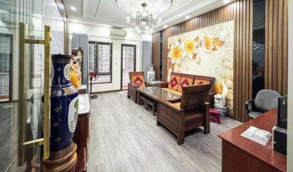 Bán nhà lô 17 Lê Hồng Phong Hải Phòng – Nhà 4 tầng mặt đường 30m kinh doanh 🏘️ tốt