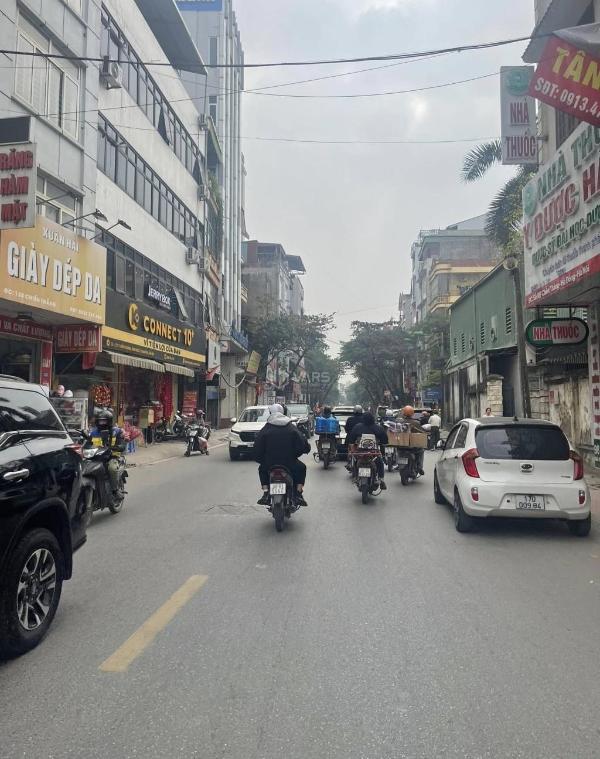 Bán 🏬 nhà mặt phố đường chiến thắng - hà đông - hà nội - dt45m2, mt5m - 10.x tỷ