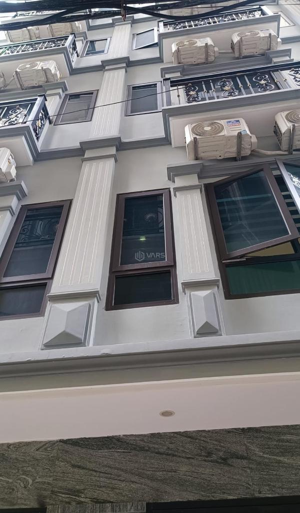 Bán Nhà mặt phố 52m²