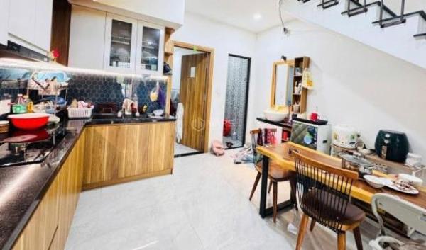 NHÀ ĐẸP TÔN ☘ ĐẢN – 3 PHÒNG NGỦ – Ở NGAY