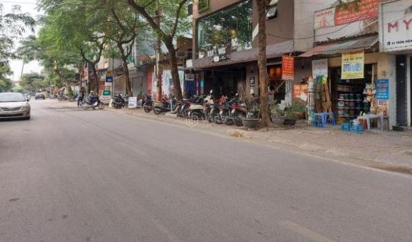 Bán nhà mặt phố Trần Hòa, 🏦 37m2, MT 3.2m, 9.8 tỷ