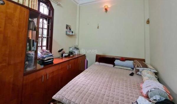 Bán Nhà mặt phố 48m²