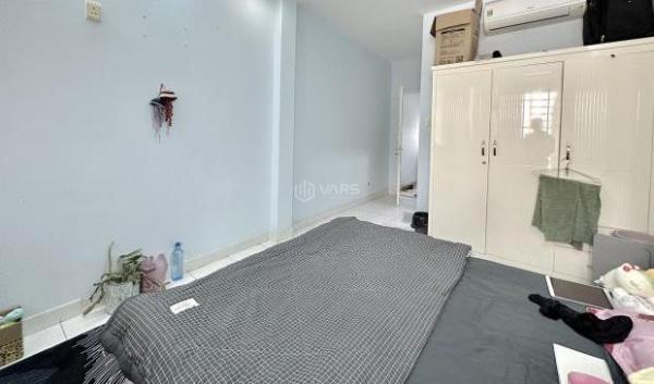 Cần bán Nhà mặt phố 40m²