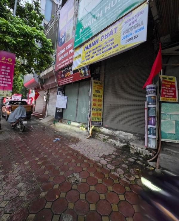 Cần bán Nhà mặt phố 200m²