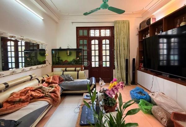 Chủ cần bán Nhà mặt phố 44m²