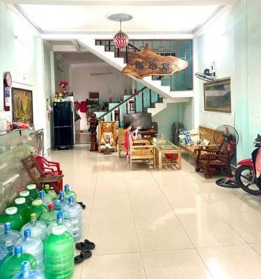 Chủ cần bán Nhà mặt phố 102m²