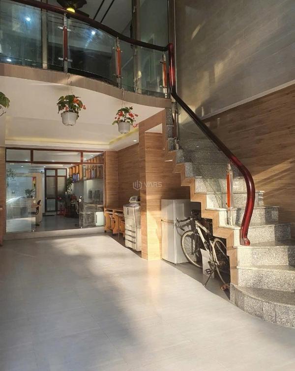 Cần bán Nhà mặt phố 70m²