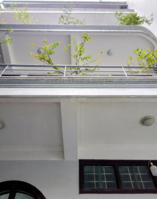 Bán 🏣 nhà riêng phố khương trung, 132m2 , sổ hồng, 40, 5 tỷ