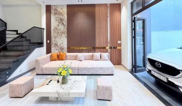 Bán Nhà mặt phố 100m²