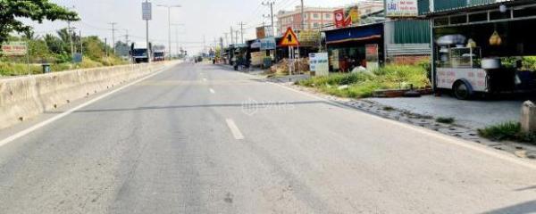 bán xưởng 12.700m2 thuộc 💥 xã Lương Bình, Bến Lức, Long An đường xe container giá 70 tỷ