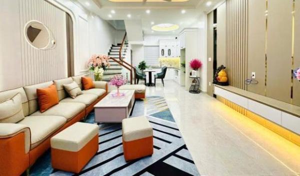 Chủ cần bán Nhà trong hẻm 42m²