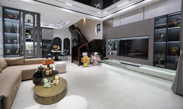 Chính chủ bán nhà lâm du, 🏠 long biên - 5 tầng 90m2 - kinh doanh - nhỉnh 25 tỷ