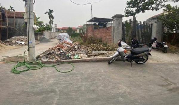 Cần bán Nhà trong hẻm 75m²