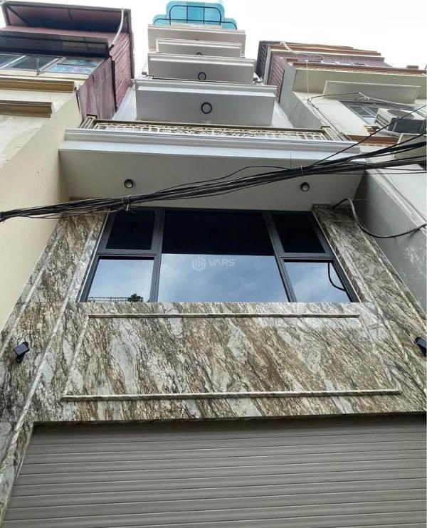 Nhà kinh doanh xuân 🔥 la 32m 7 tầng 16,9 tỷ