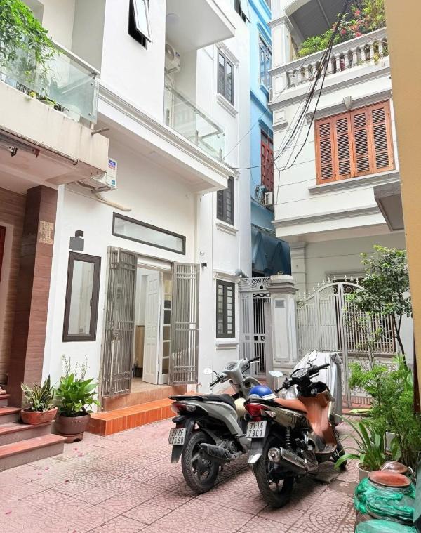 Chủ cần bán Nhà trong hẻm 35m²