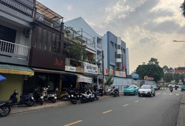 Chủ cần bán Nhà mặt phố 98m²