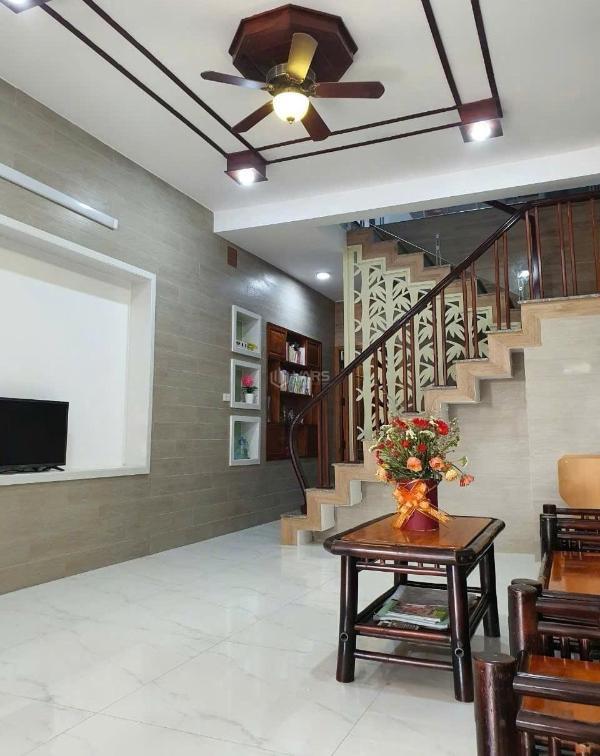 ♻️cần bán nhà 3 tầng mặt 🆘 phố núi thành - trung tâm hải châu