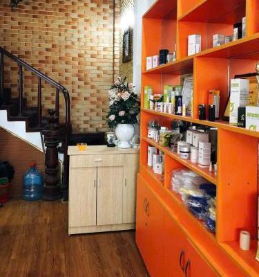 Cho thuê nhà Ô 🏡 tô-kd Chùa Láng-Đống Đa 35m2, 4 tầng, 5 ngủ, 16tr