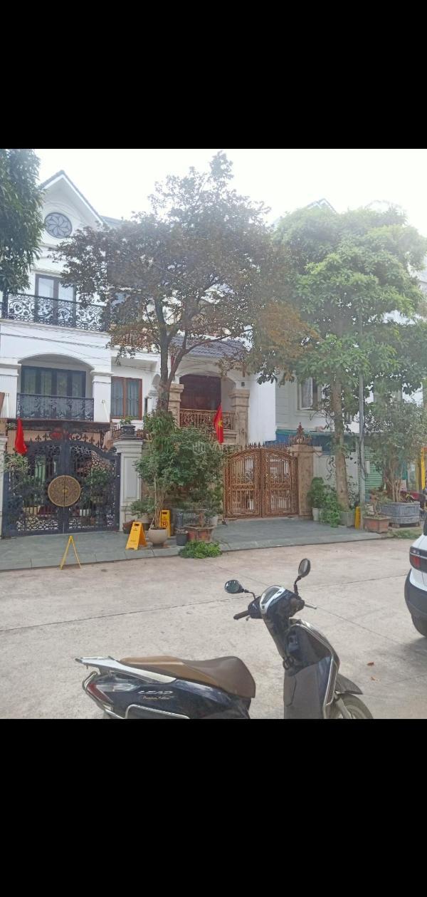 Siêu phẩm bt - hiếm - phân lô - ô tô - vỉa hè rộng - 🏠 kinh doanh tốt - tiện ích n