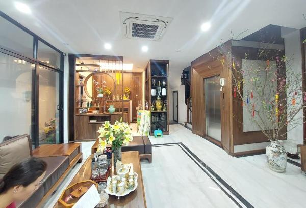 Bán nhà phố vệ hồ, quận tây hồ, 2 thoáng, ô tô tránh, 🏣 98m, mt6.5m, 8 tầng th