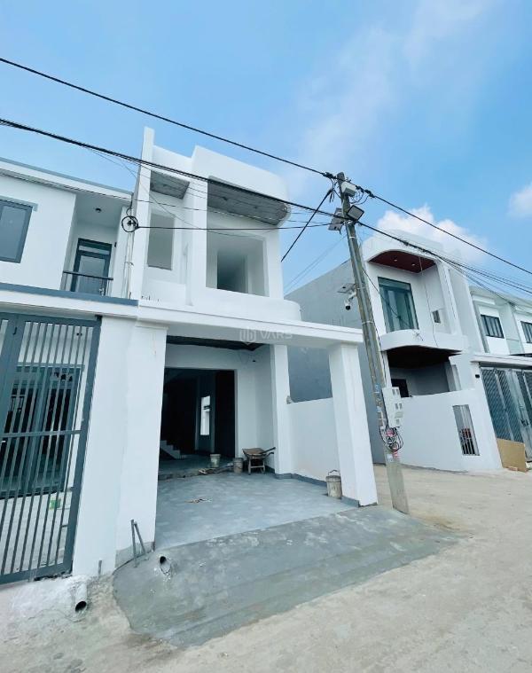 Cần bán Nhà mặt phố 90m²