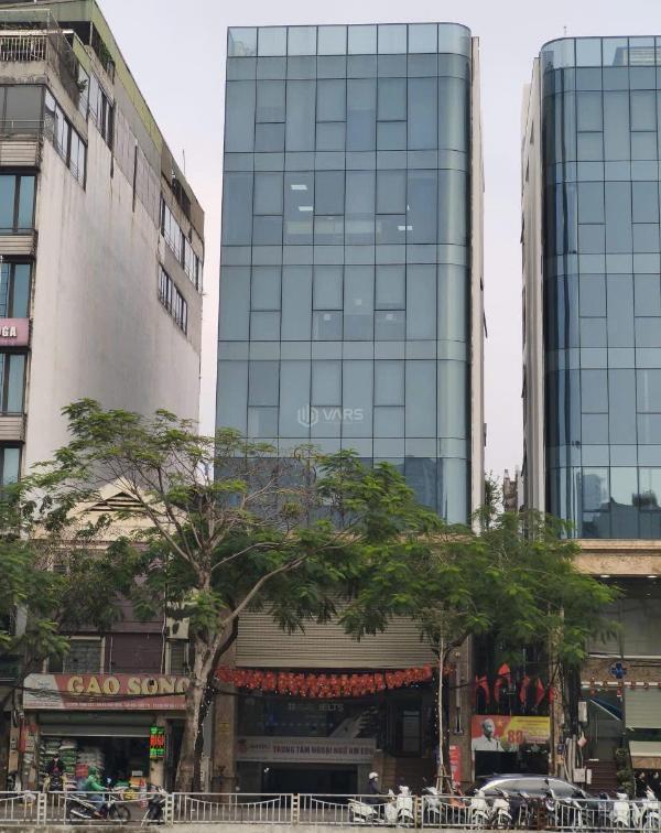 <mark style="background-color: transparent; font-weight: 400; ">Bán Nhà mặt phố 200m²</mark>