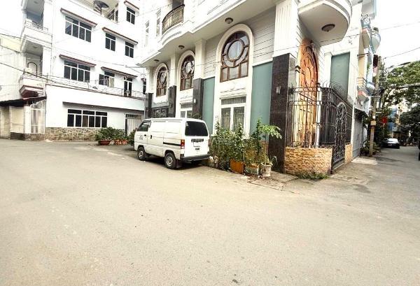 🏡 🏬 cách quận 10 chỉ 5 phút nhà 5 tầng dtsd ~240m² dòng tiền 40tr/tháng