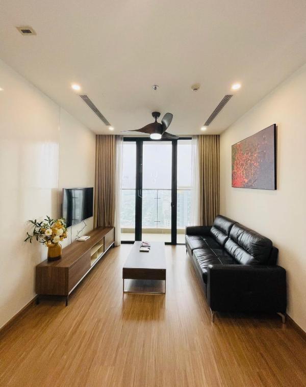 Cần cho thuê căn 2 ngủ vinhome skylake cầu giấy full đồ view đẹp ở 🏚️ luôn