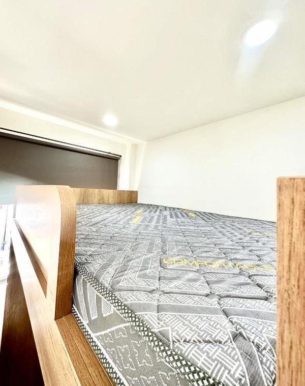 <mark style="background-color: transparent; font-weight: 400; ">Chdv q10 hẻm xe tải 🏢 - 4 tầng 66m2 cách mt 10m - dòng tiền 70tr</mark>