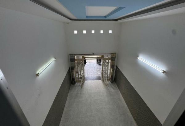 Nhà 1 trệt 1 lửng, dt 59m², 💥 đường 8m, gần vinhomes grand park - 4 tỷ