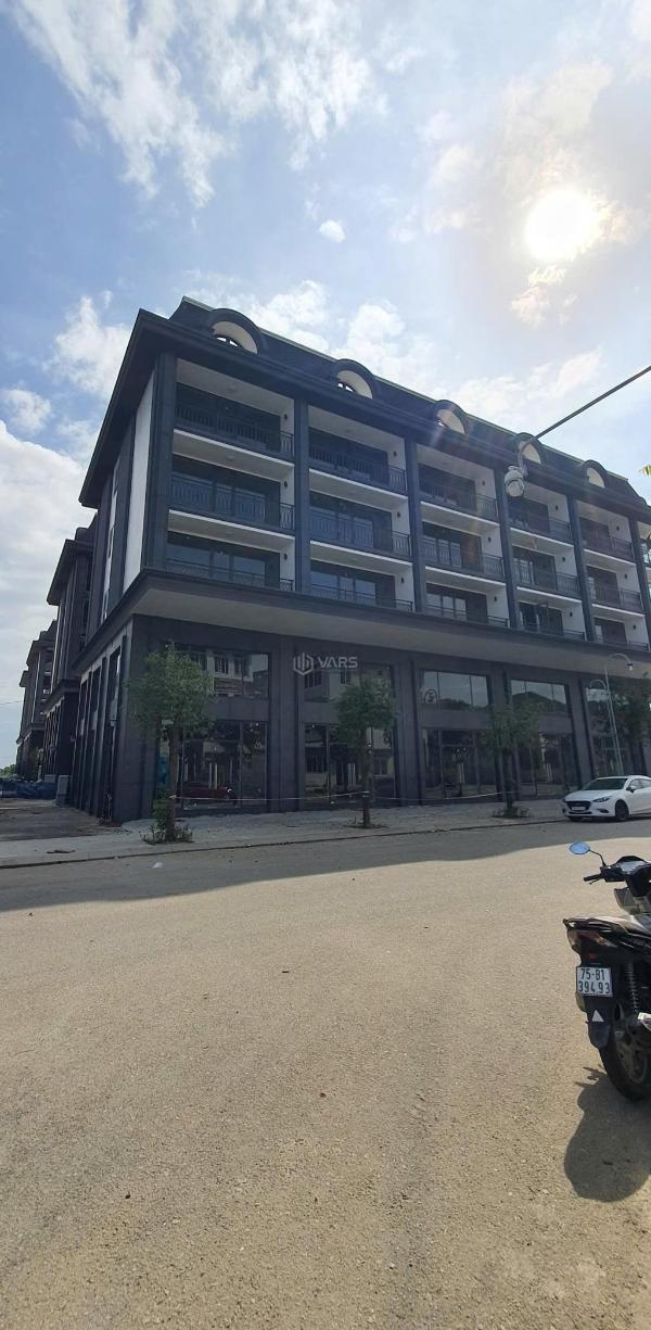 Nhà mặt 🏢 tiền trung tâm an cựu sẵn khai thác