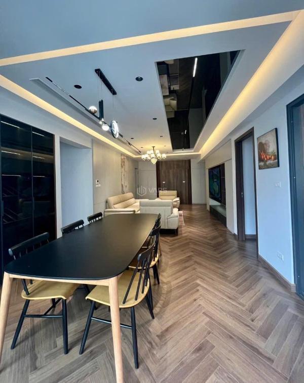 Chung cư vimeco nguyễn chánh, 183m2, 🆘 tầng trung, căn góc, 4 ngủ 4 wc, 17.25 tỷ