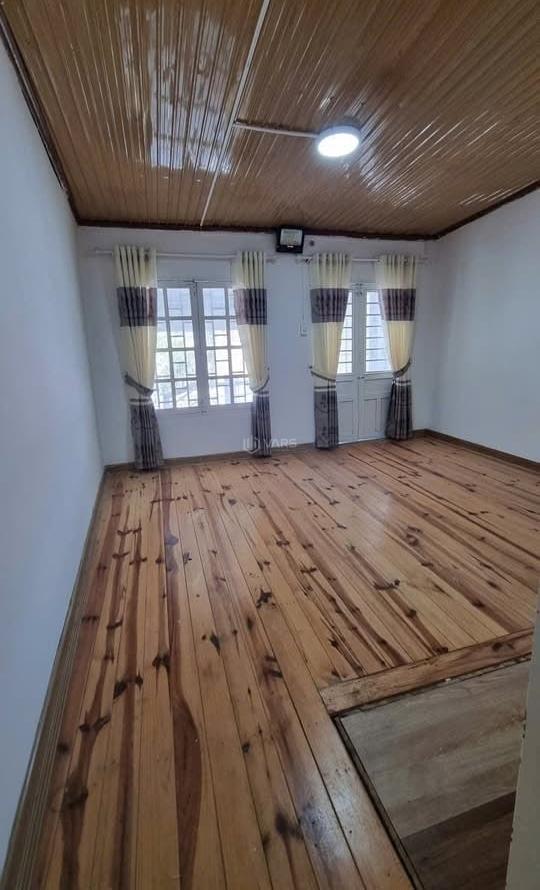 Chủ cho thuê Nhà mặt phố 80m²