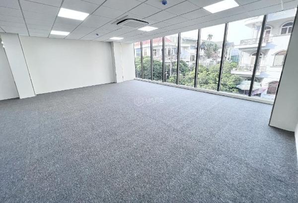 Chủ cần bán Nhà mặt phố 165m²