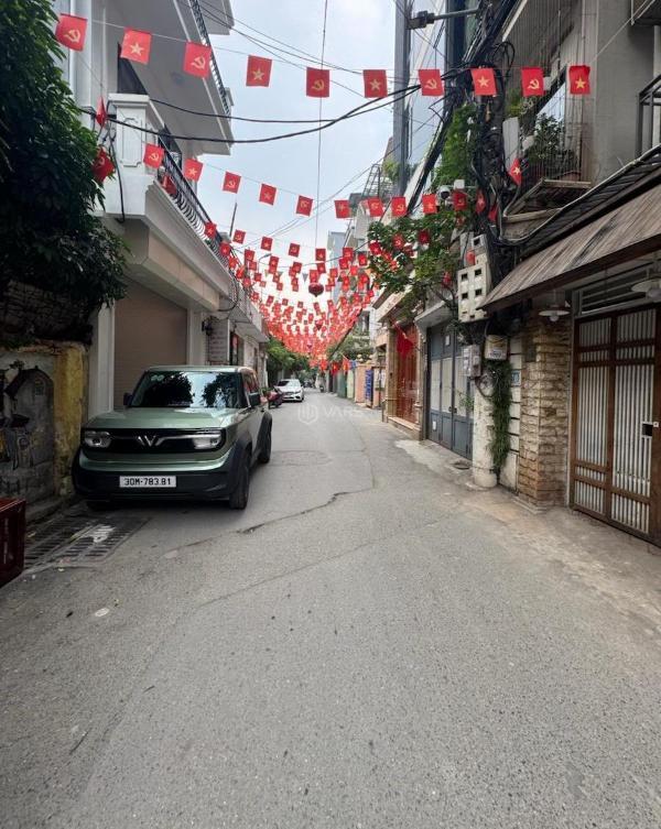 Cần bán Nhà trong hẻm 34m²